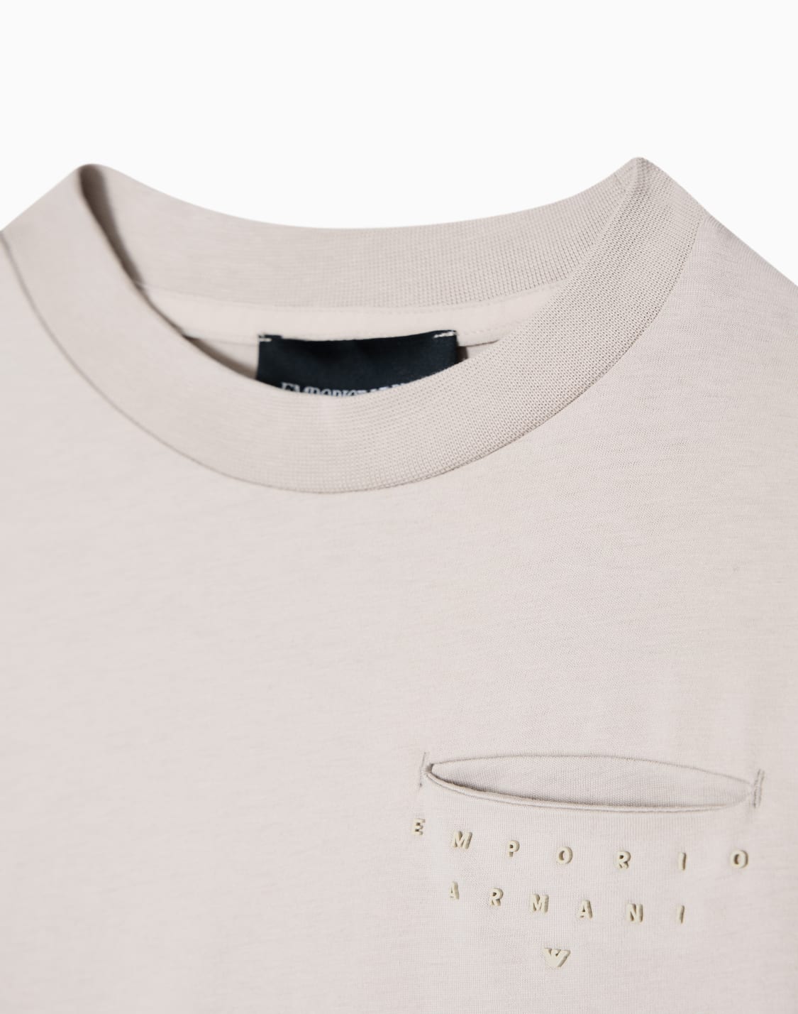t-shirt-and-bermuda-shorts-set-in-interlock-jersey-beige--emporio-armani