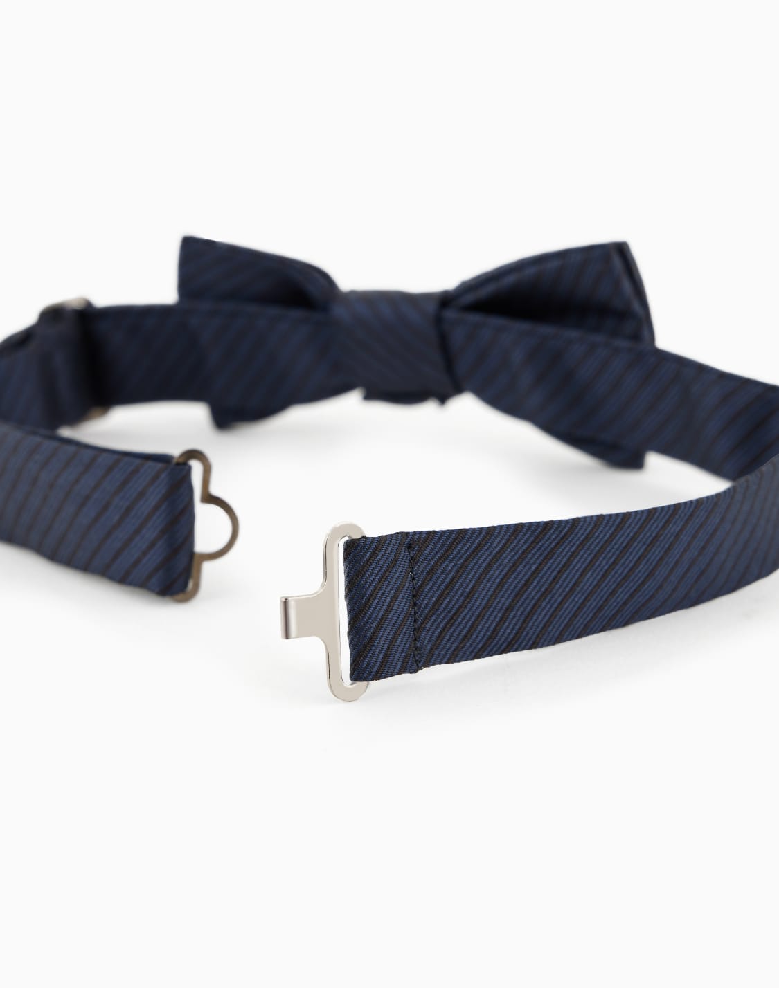 papillon-in-pura-seta-ottoman-a-righe-blu--emporio-armani