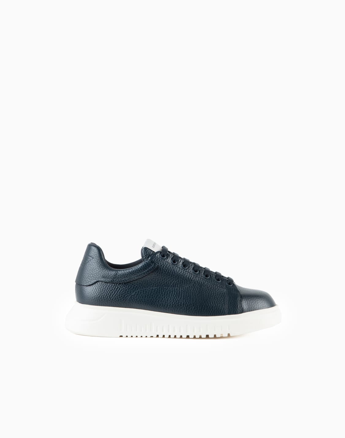 sneakers-in-pelle-bottalata-con-suola-zigrinata-blu-navy--emporio-armani
