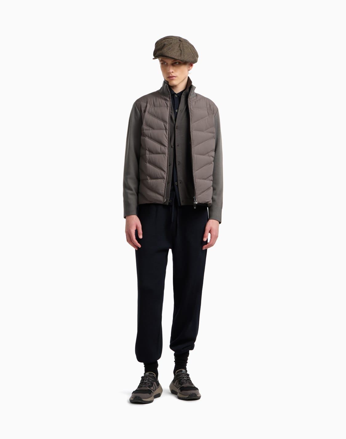 travel-essentials-plain-knit-virgin-wool-cardigan-navy_blue--emporio-armani