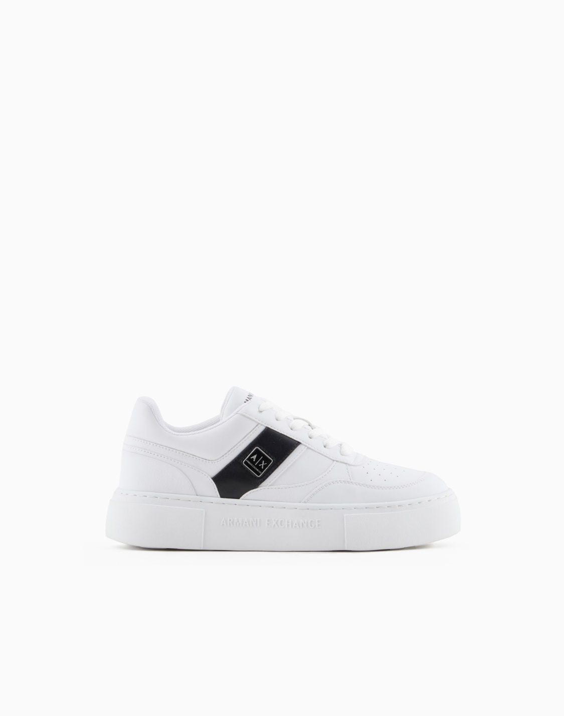 zapatillas-con-banda-lateral-en-contraste-blanco--armani-exchange