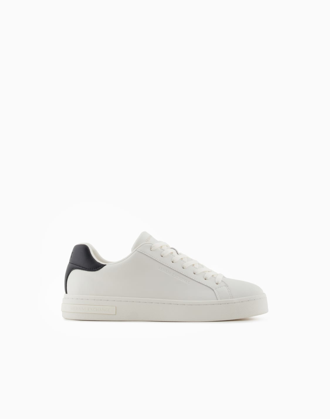 baskets-en-cuir-avec-logo-sur-la-semelle-bicolore--armani-exchange
