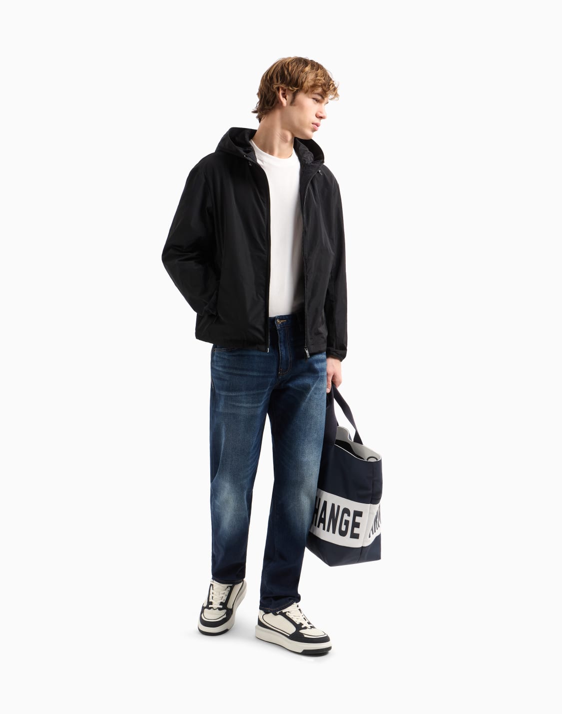 regular-fit-t-shirt-with-blurred-logo-effect-white--armani-exchange