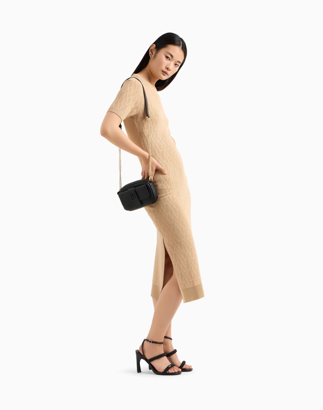 vestido-largo-de-tela-con-logotipo-integral-beige--armani-exchange