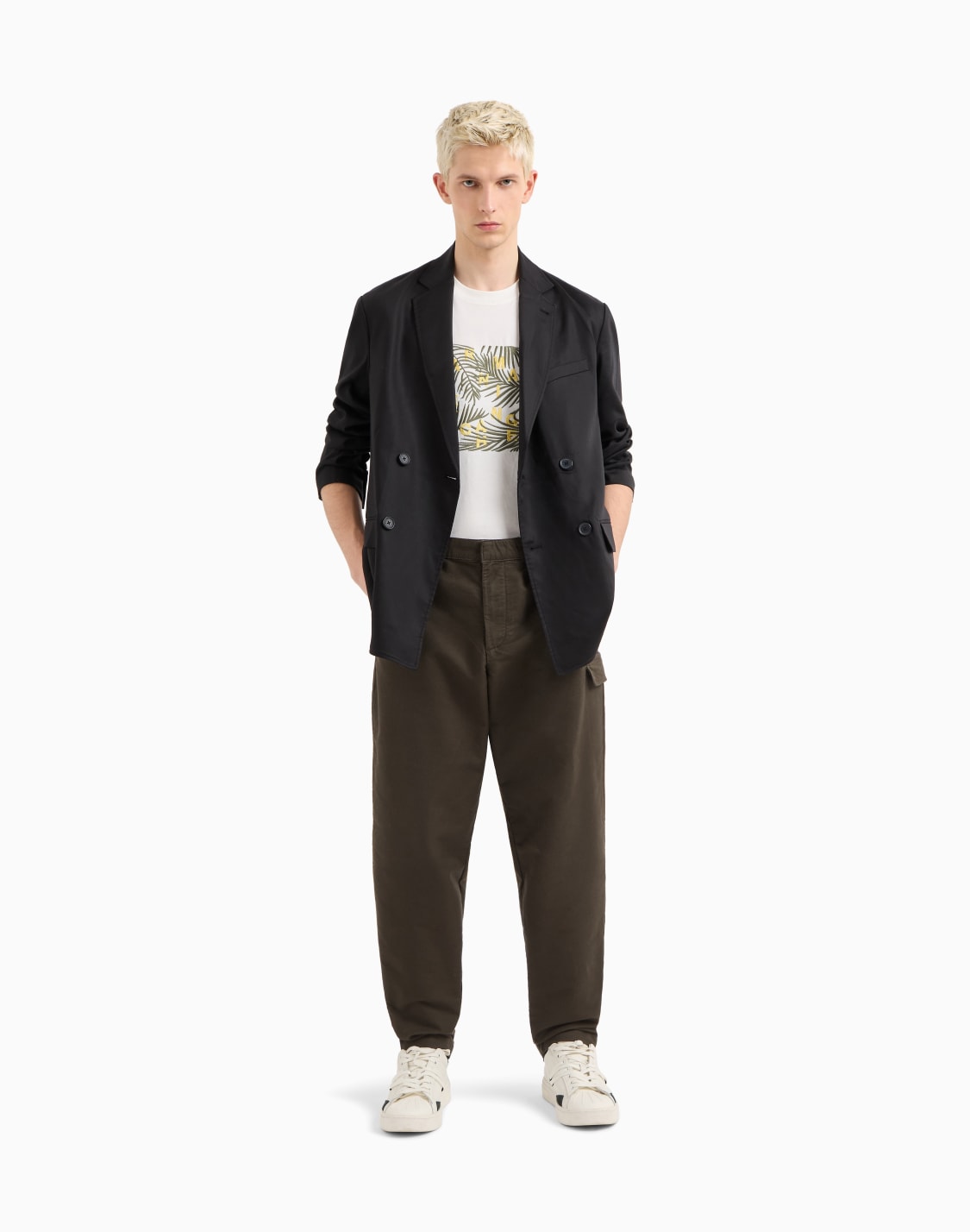 camiseta-de-corte-regular-con-estampado-de-palmeras-asv-blanco--armani-exchange