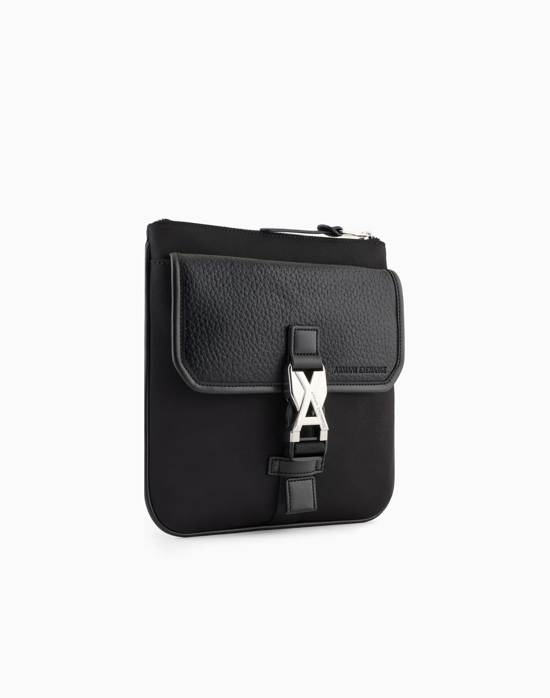 flat-shoulder-bag-with-logo-negro--armani-exchange