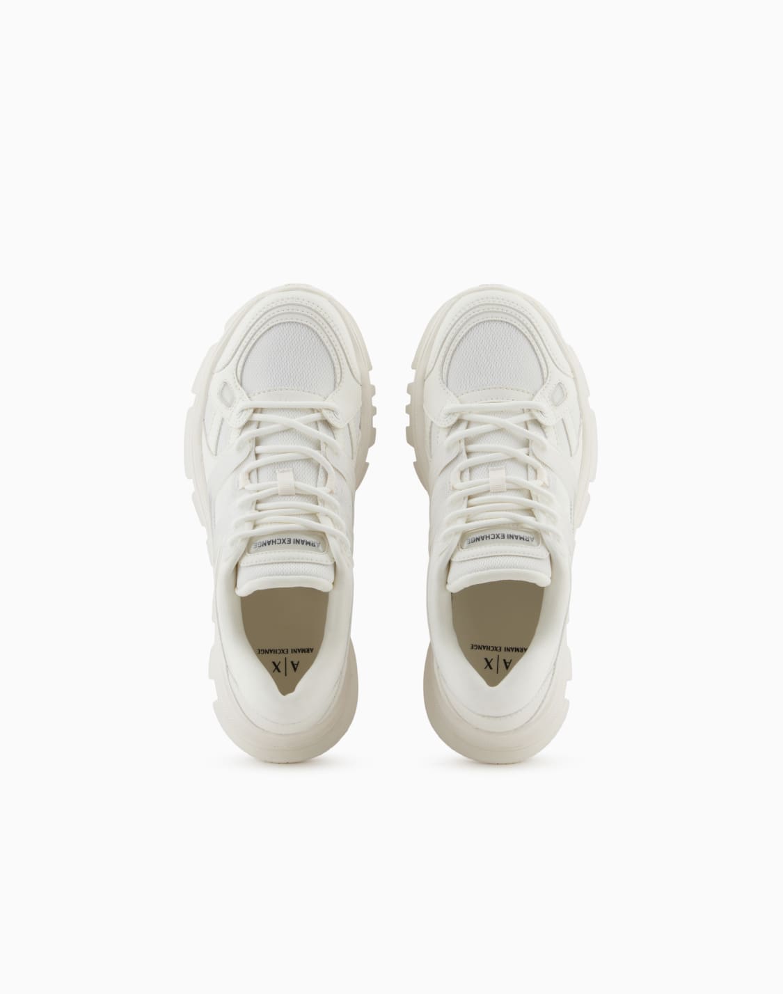 zapatillas-con-detalles-en-contraste-blanco--armani-exchange