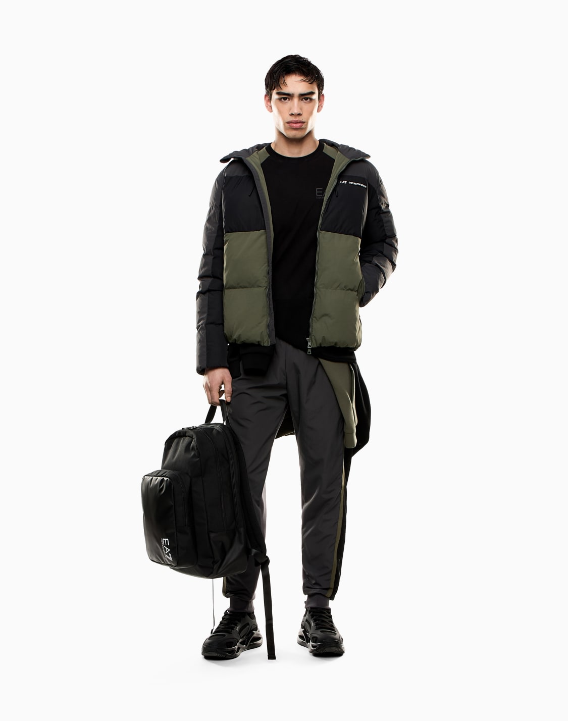 asv-athletic-colour-block-organic-cotton-blend-crew-neck-t-shirt-black--ea7