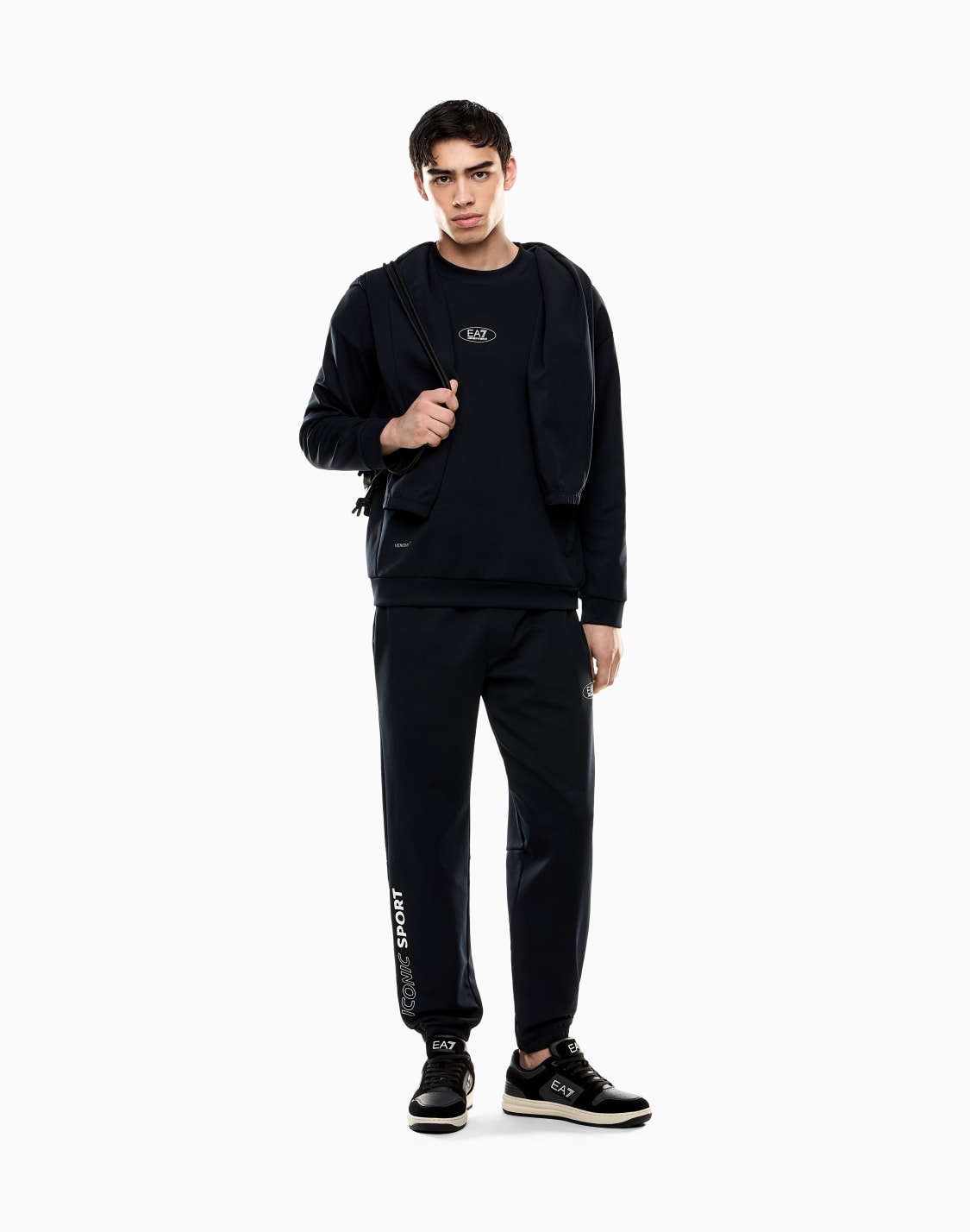 armani-blue-sport-crew-neck-sweatshirt-in-natural-ventus7-technical-fabric-navy-blue--ea7