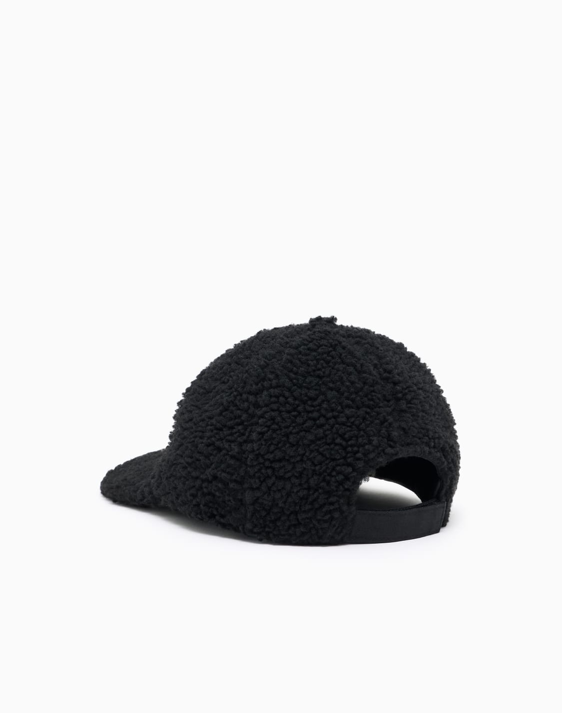 contemporary-sport-baseball-cap-in-teddy-effect-fabric-black--ea7