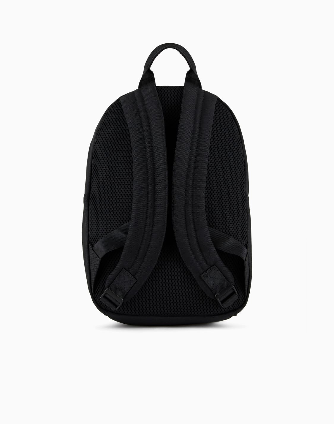junior-round-backpack-black--ea7