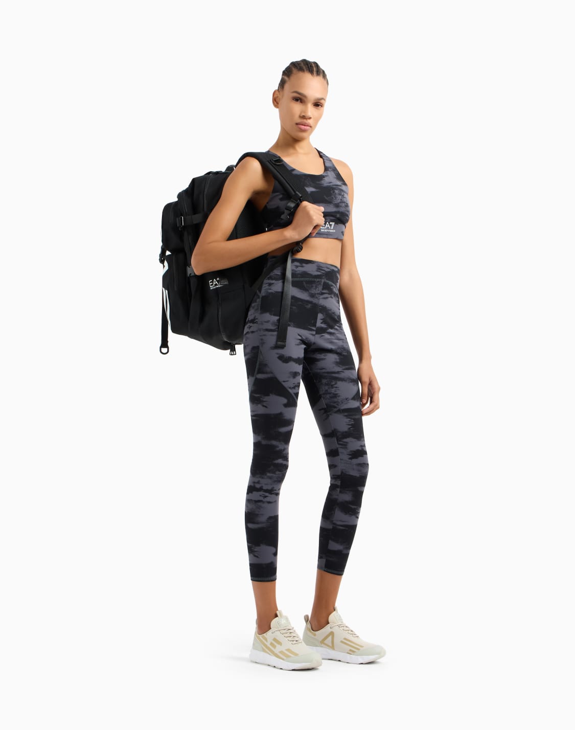 dynamic-athlete-sports-bra-in-vigor7-technical-fabric-black--ea7