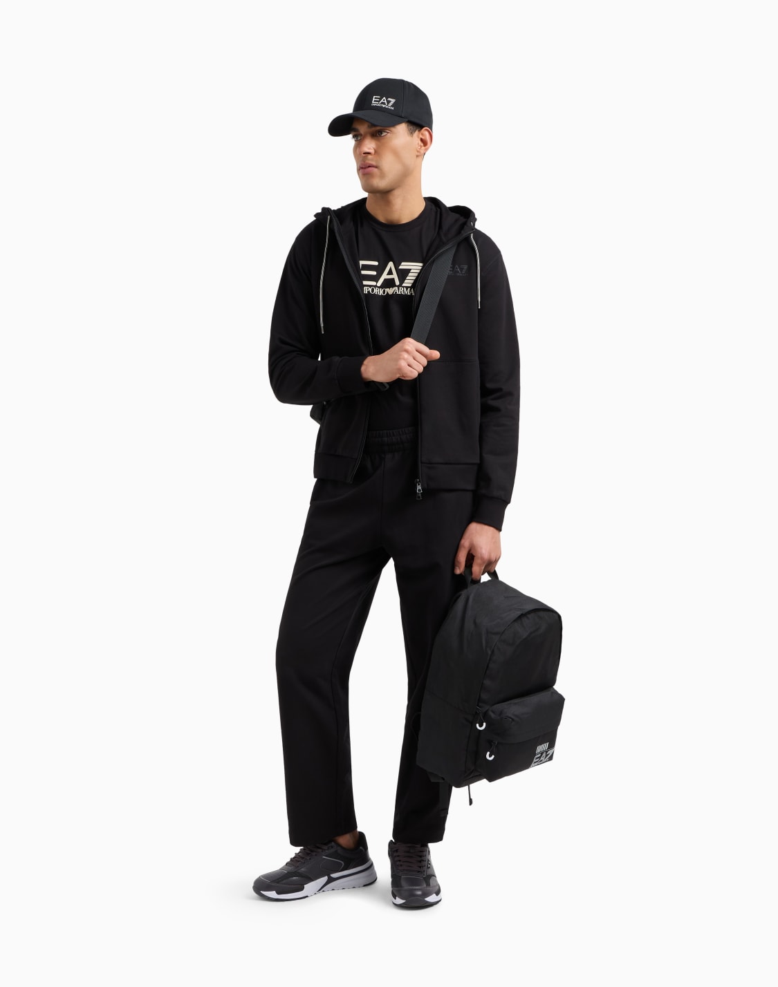 t-shirt-ras-du-cou-visibility-en-coton-noir--ea7