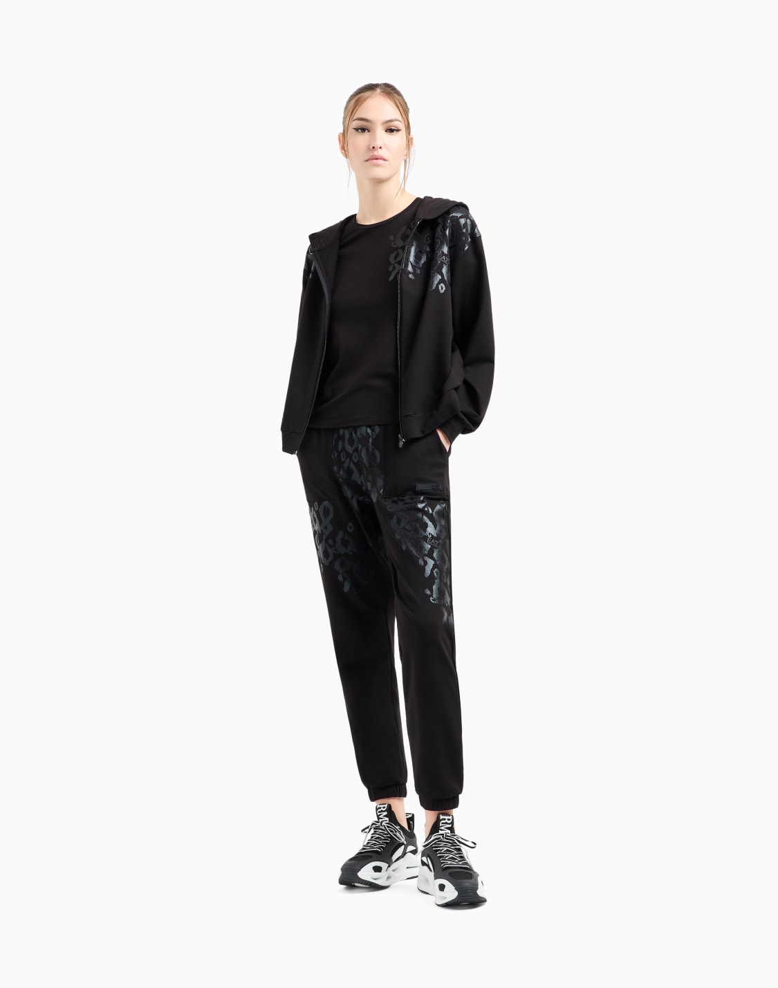 graphic-series-stretch-cotton-hooded-sweatshirt-black--ea7