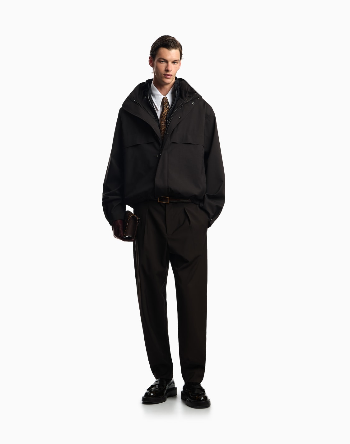 blouson-mit-durchgehendem-2-in-1-reiverschluss-aus-funktionsgewebe-braun--emporio-armani