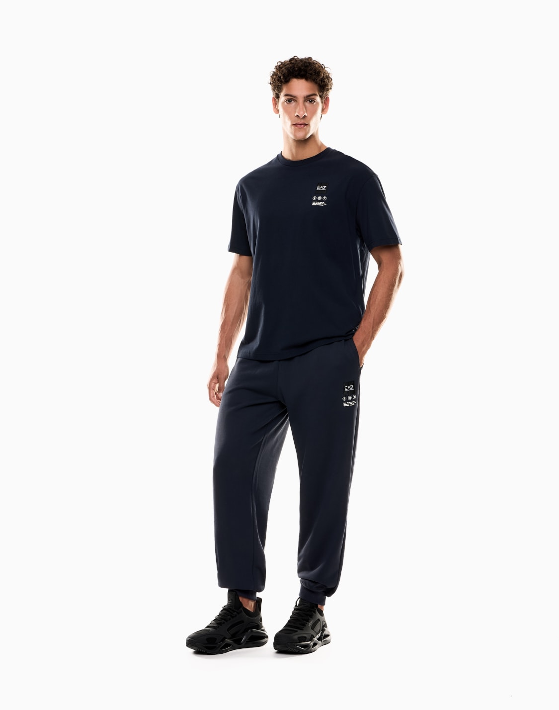 t-shirt-logo-series-in-jersey-di-cotone-con-stampa-blu-navy--ea7