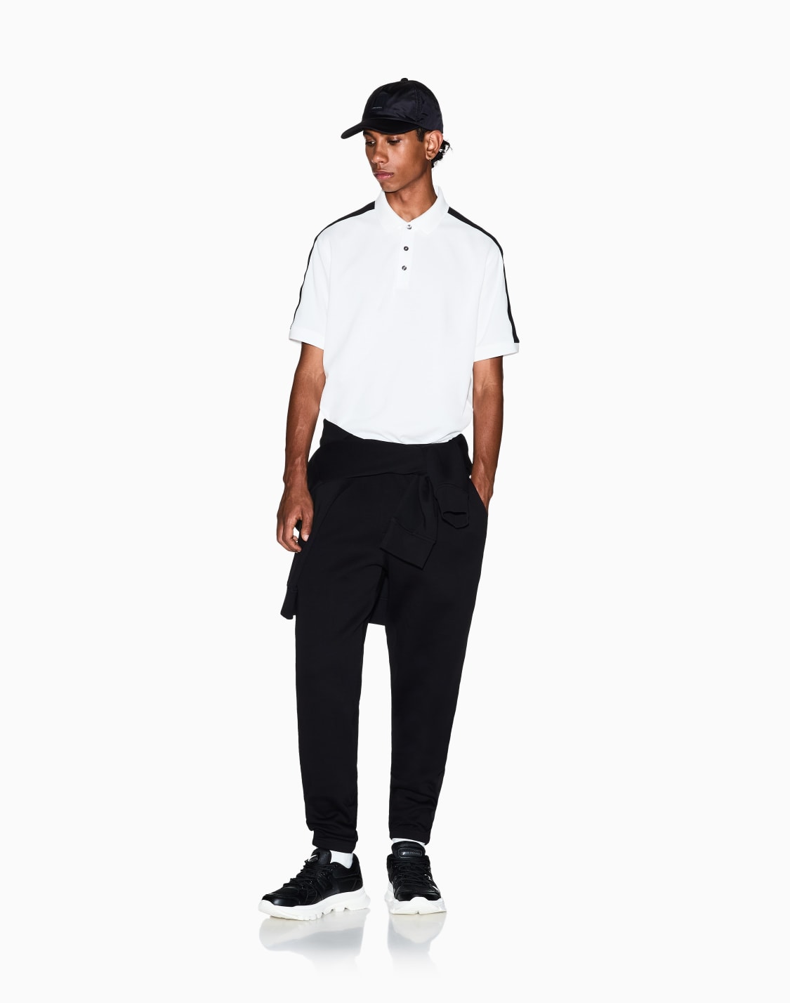 jogger-pants-logo-stripes-black--armani-exchange