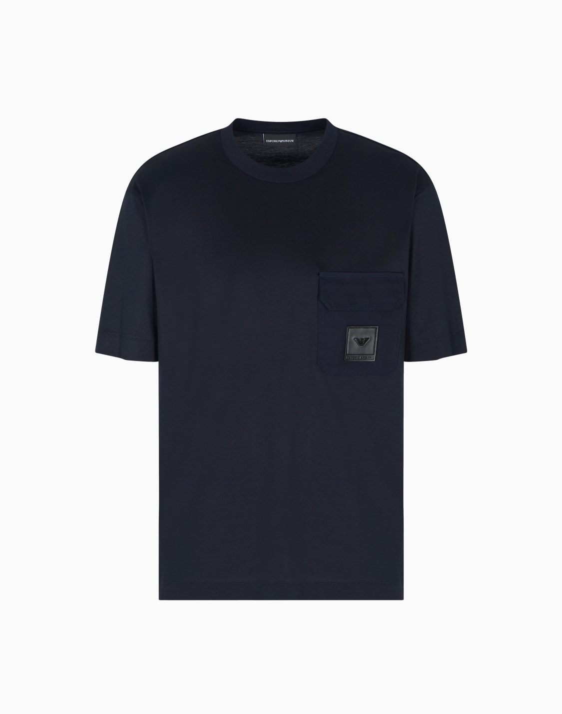 t-shirt-en-jersey-de-lyocell-mlang-avec-poche-en-nylon-et-cusson-logo-bleu-marine--emporio-armani