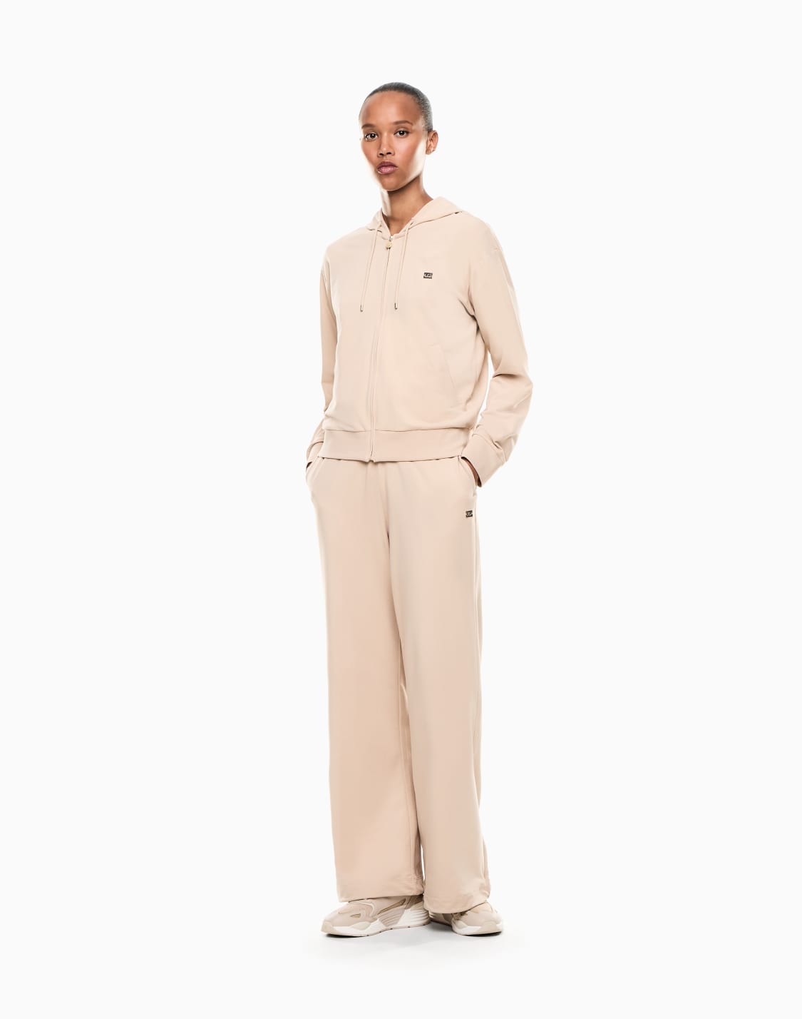 core-lady-stretch-cotton-tracksuit-beige--ea7