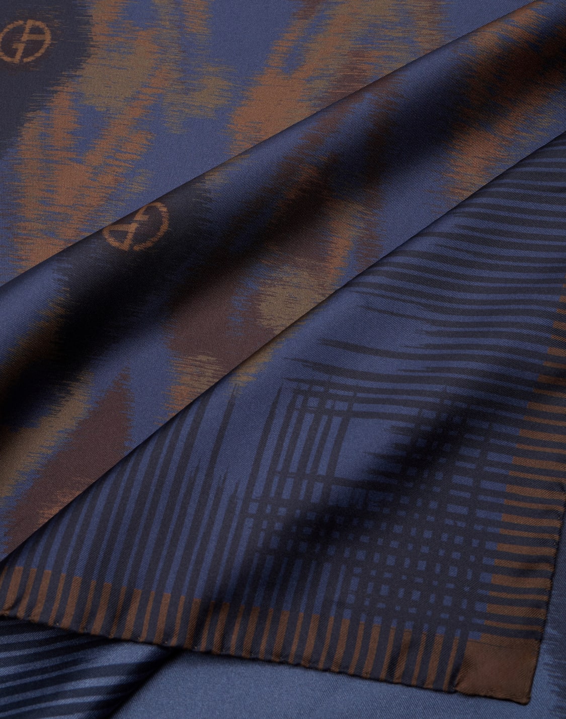 printed-silk-foulard-blue--giorgio-armani