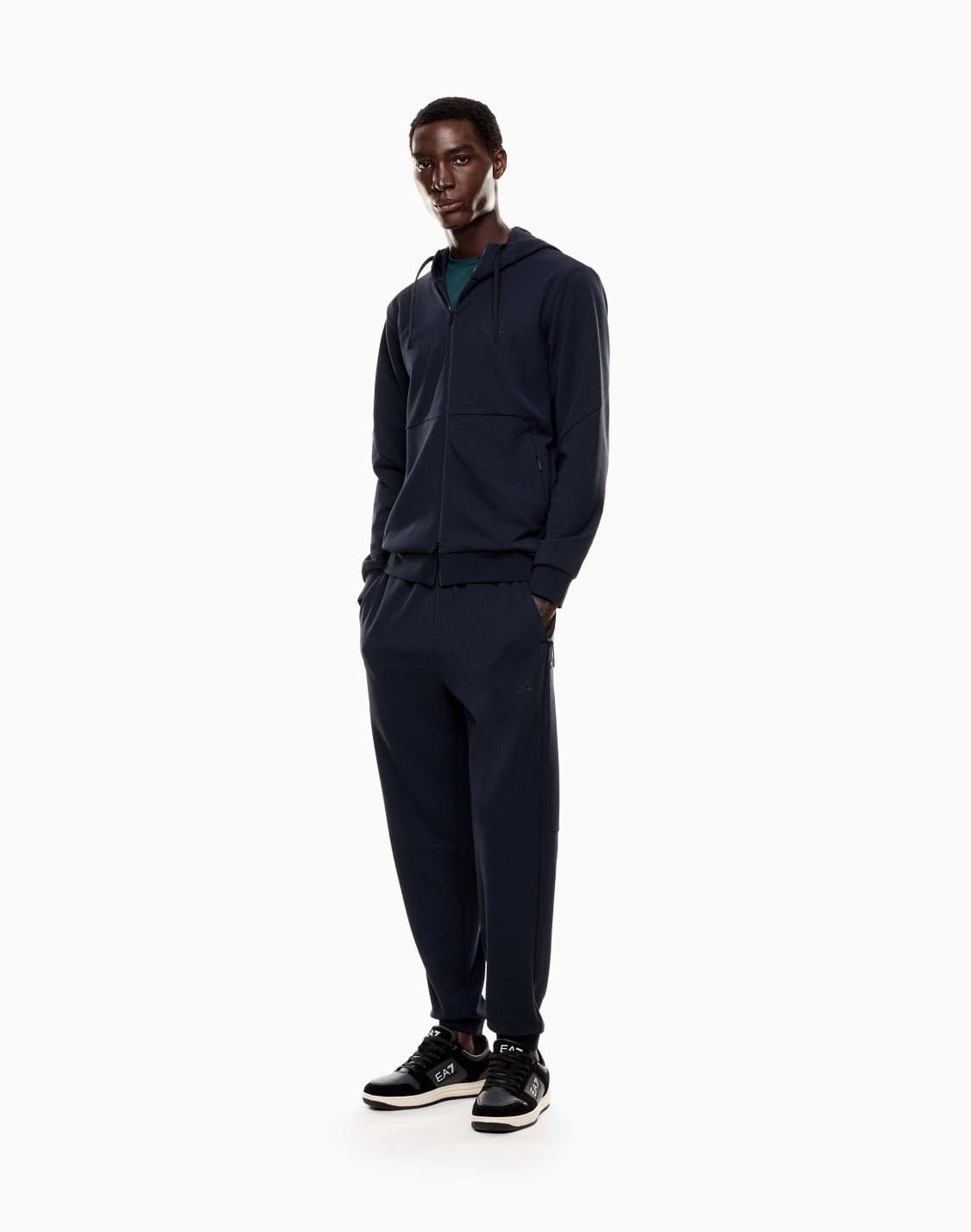 dynamic-athlete-joggers-in-natural-ventus7-technical-fabric-navy-blue--ea7