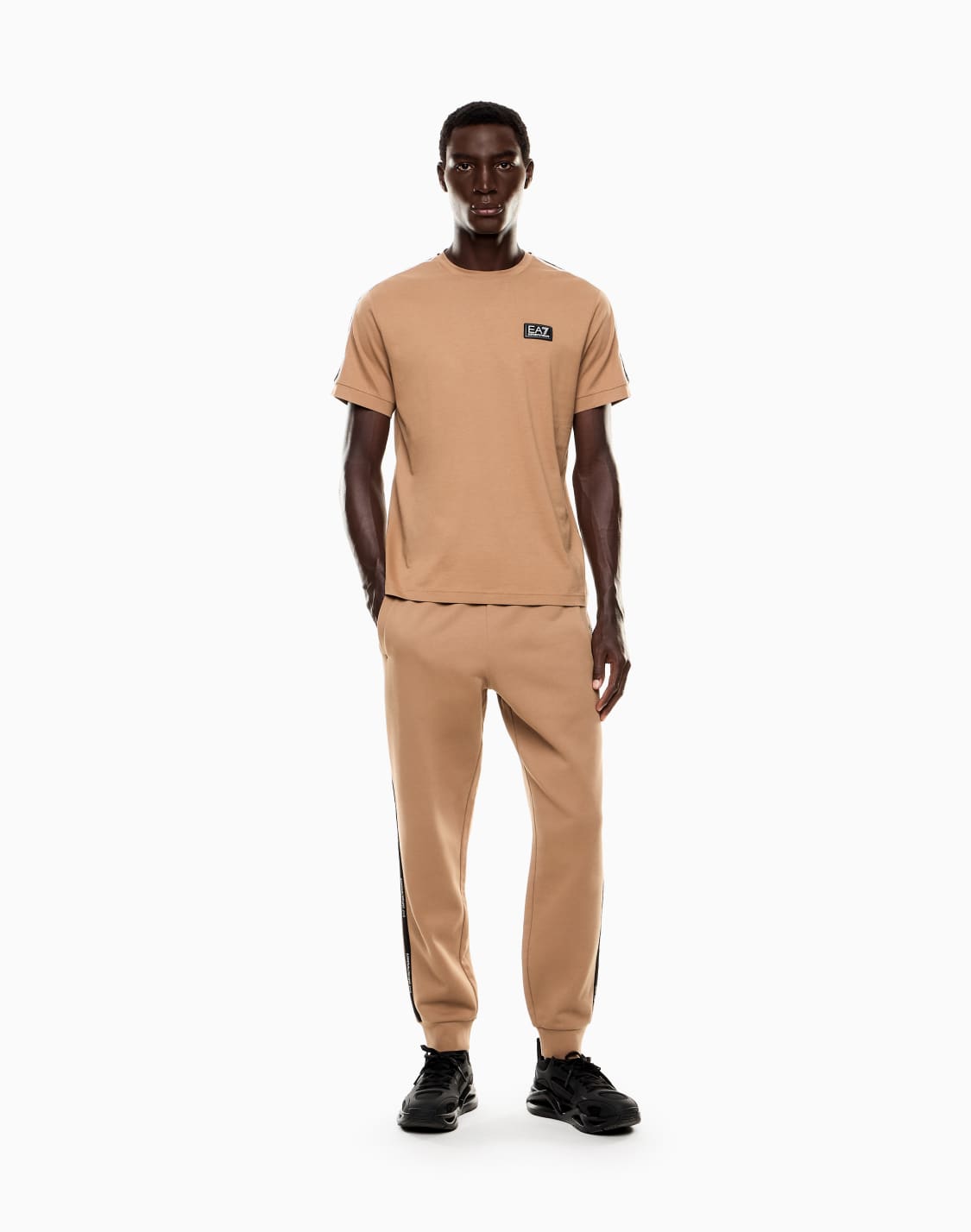 logo-series-cotton-jersey-t-shirt-beige--ea7