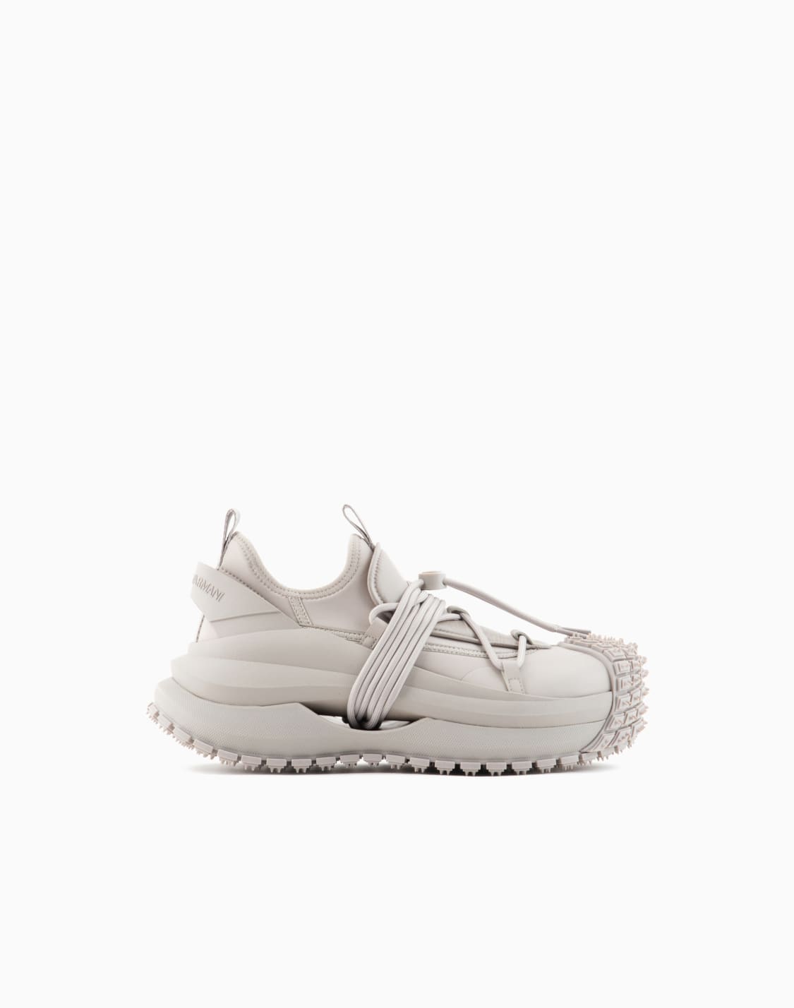 sneaker-aus-nylon-mit-scuba-details-und-tunnelzug-braun--emporio-armani