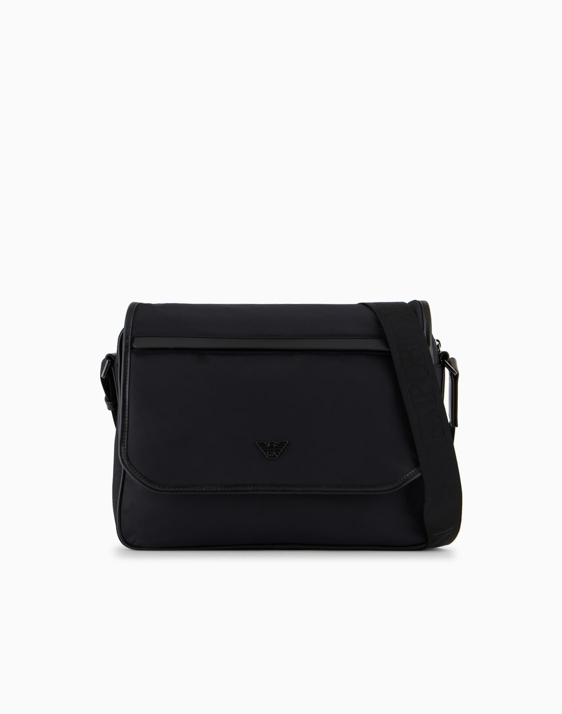 asv-재생-나일론-메신저백-블랙--emporio-armani