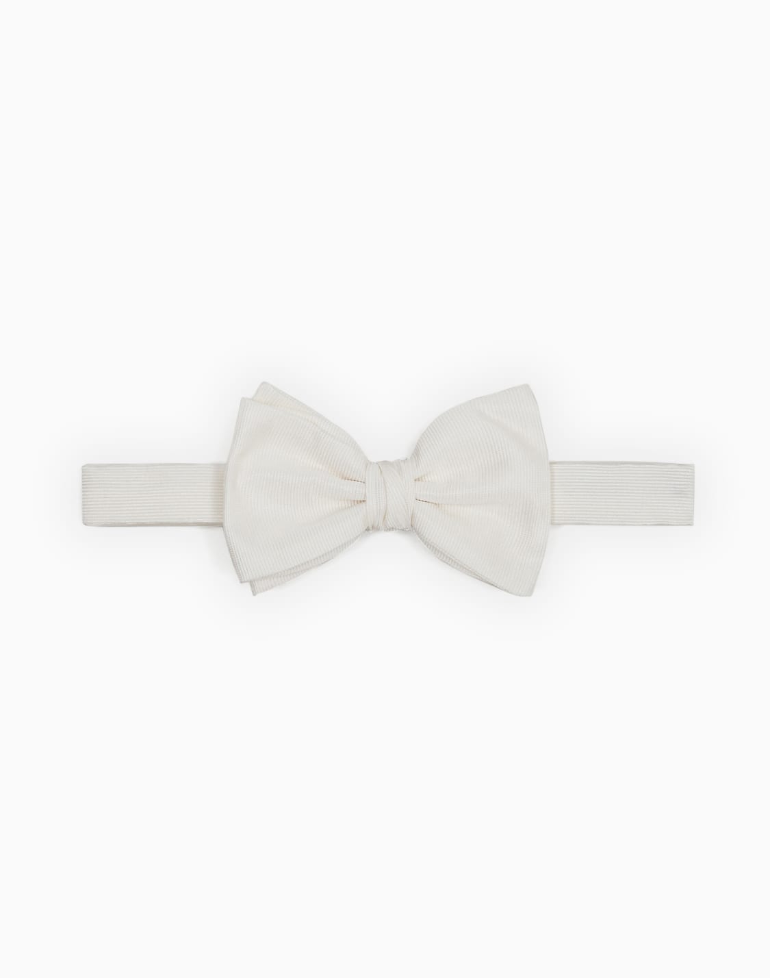 pure-silk-knotted-bow-tie-white--giorgio-armani