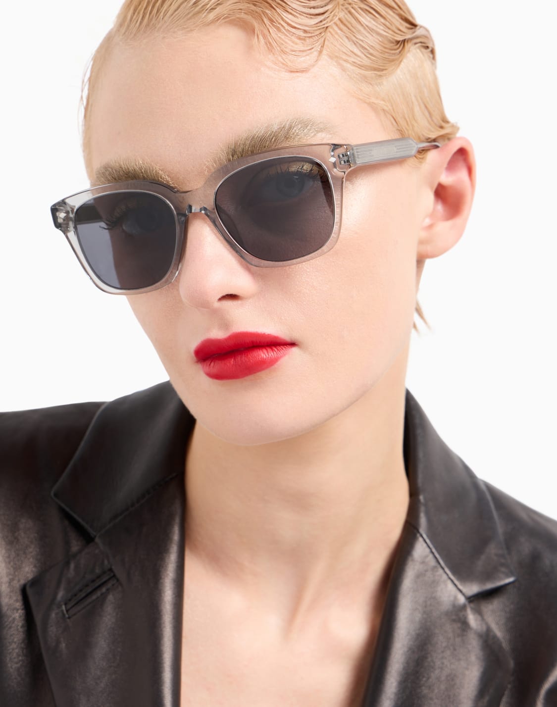 gafas-de-sol-cuadradas-para-mujer-gris--giorgio-armani