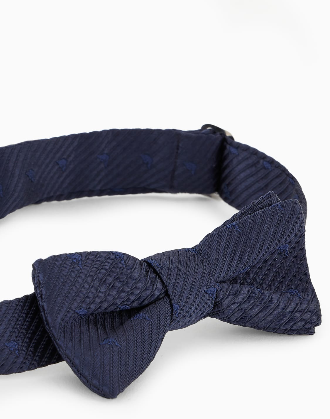 nud-papillon-ray-en-jacquard-de-pure-soie-avec-micro-aigles-bleu-marine--emporio-armani