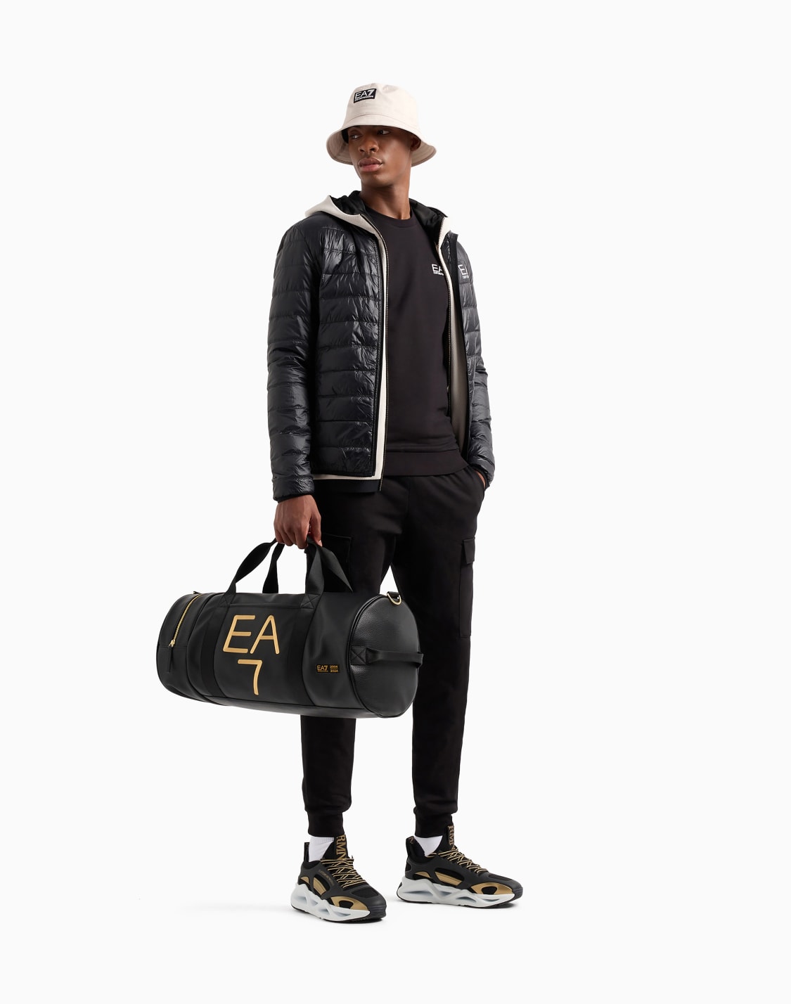 packable-hooded-core-identity-puffer-jacket-black--ea7