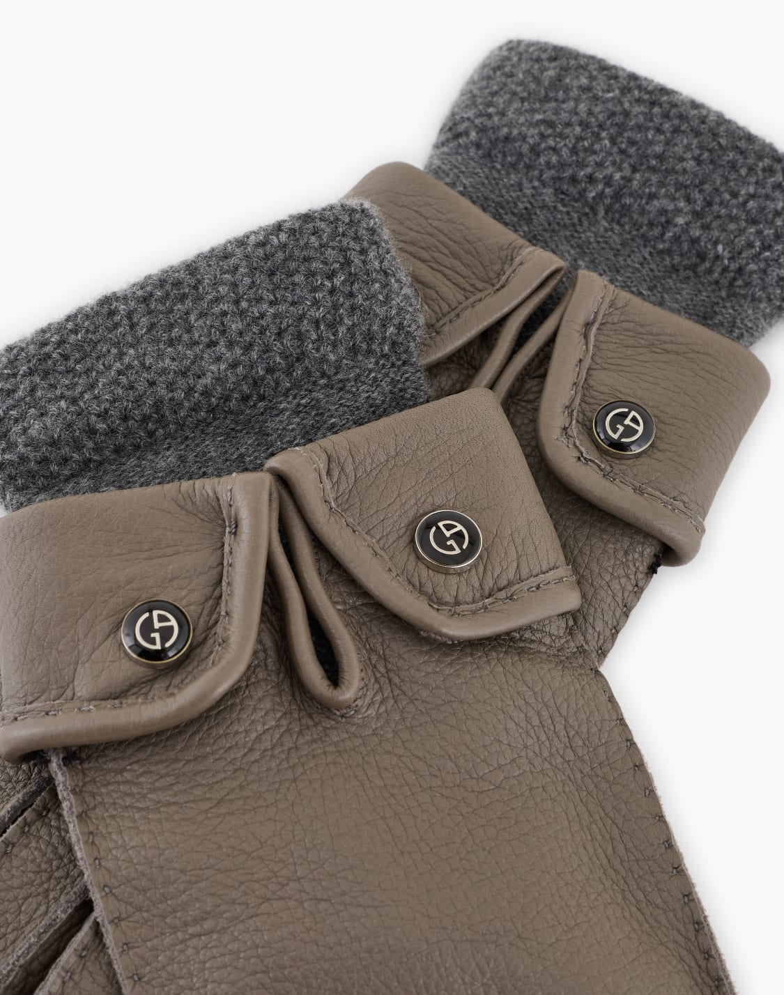 gants-en-cuir-de-cerf-gris--giorgio-armani