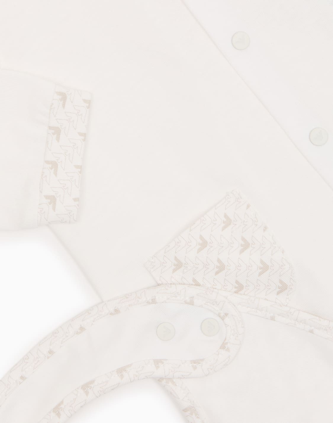 jersey-onesie-and-bib-gift-set-with-op-art-eagles-beige--emporio-armani