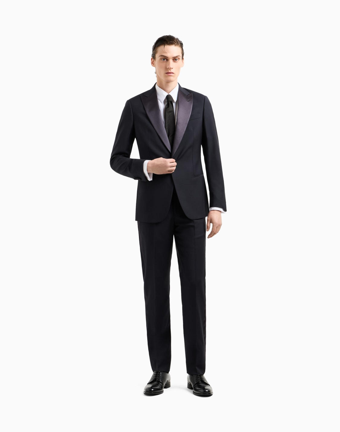 pure-wool-half-canvassed-slim-fit-tuxedo-from-the-icon-soho-line-navy-blue--giorgio-armani
