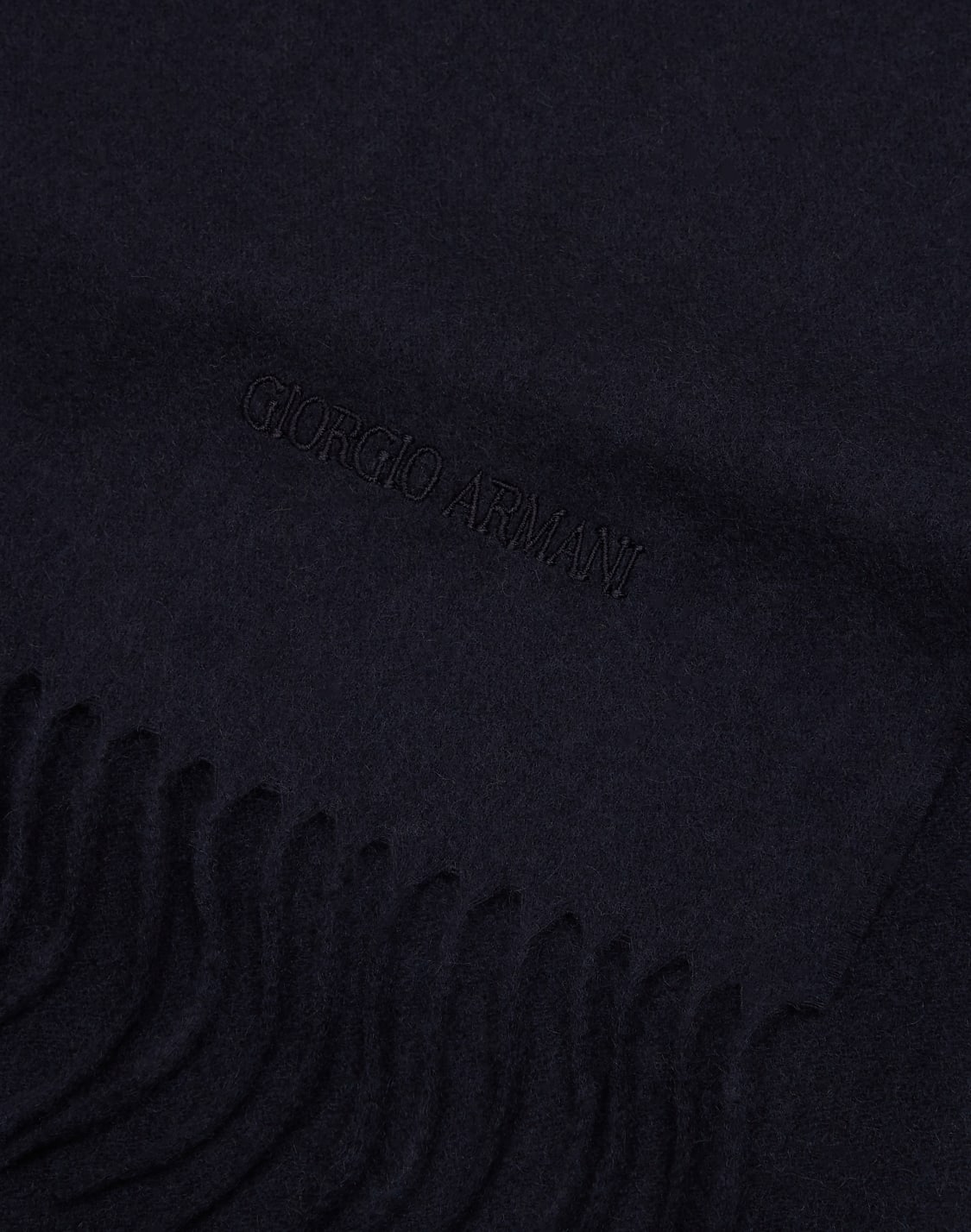 cashmere-scarf-with-embroidered-logo-navy-blue--giorgio-armani