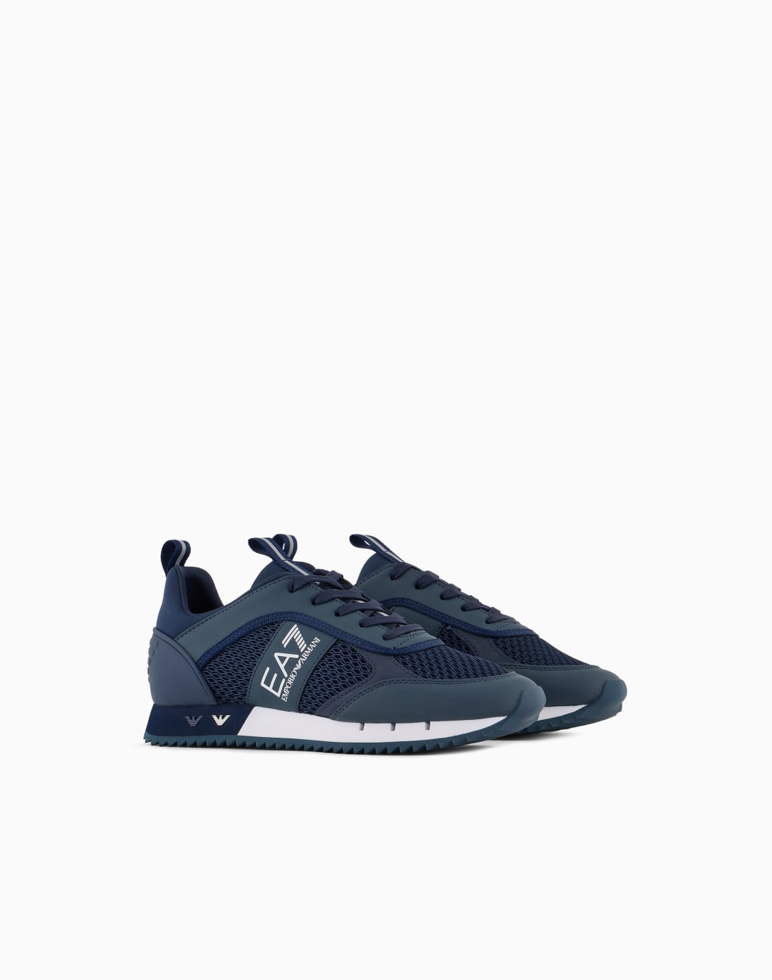 black-and-white-carbon-sneakers-navy-blue--ea7