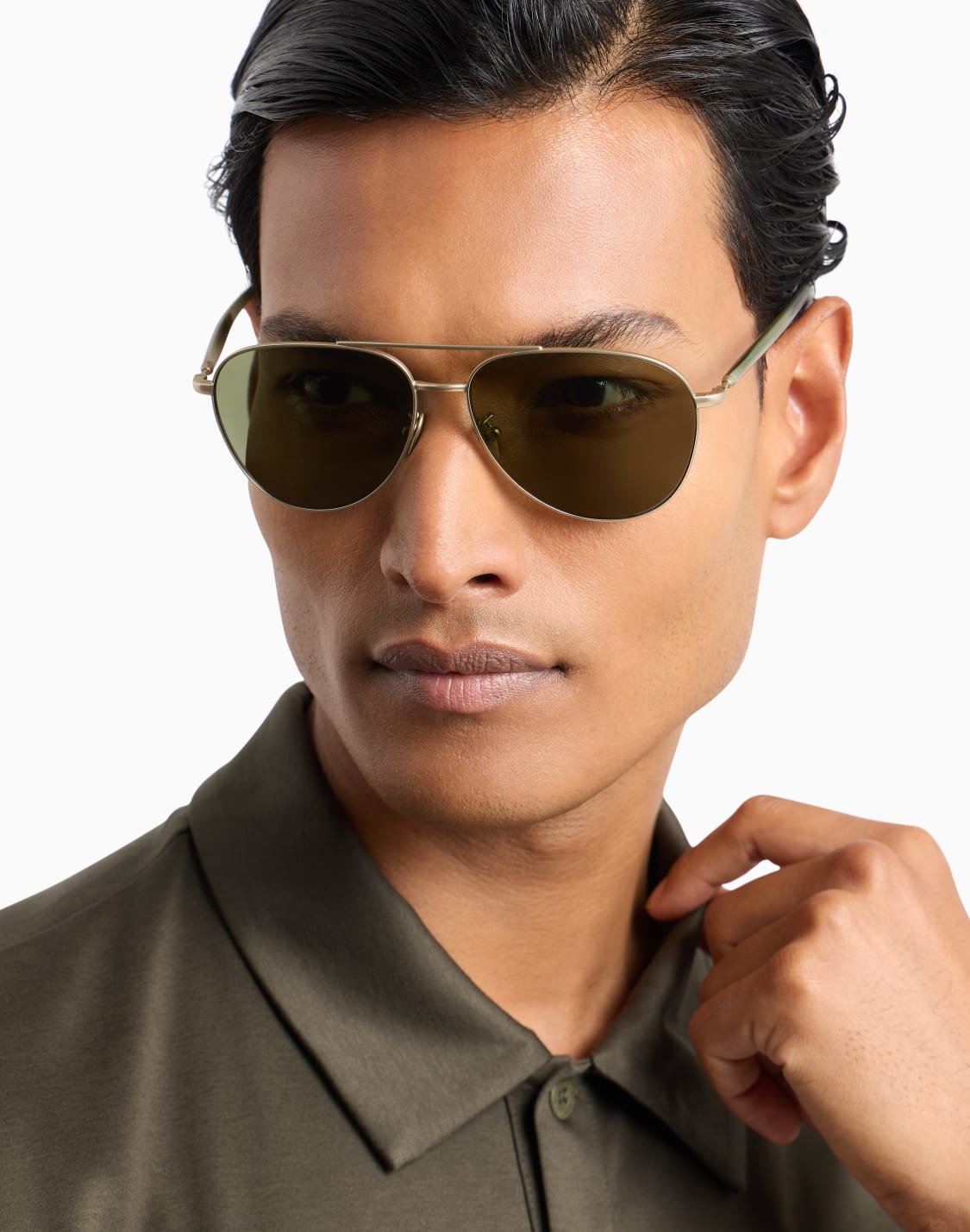 gafas-de-sol-estilo-piloto-para-hombre-dorado--giorgio-armani