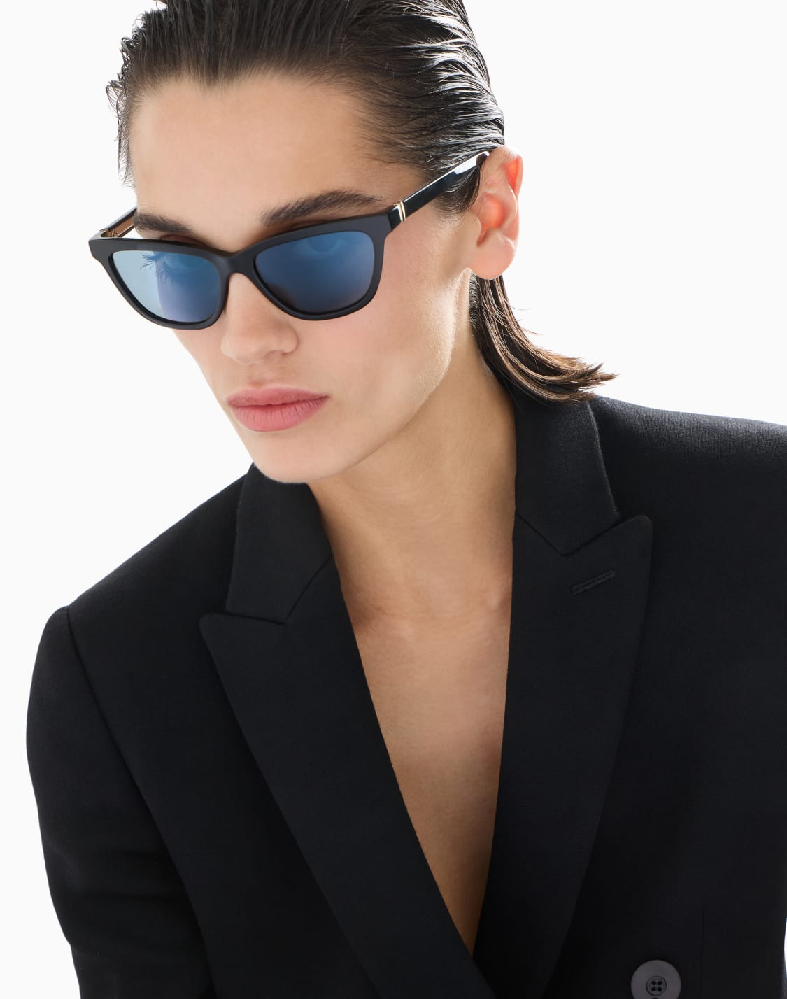 gafas-de-sol-modelo-ojo-de-gato-para-mujer-negro--giorgio-armani