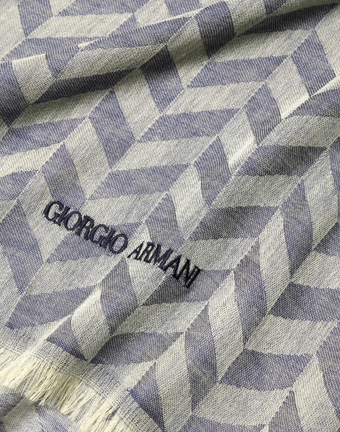 jacquard-cashmere-stole-blue--giorgio-armani