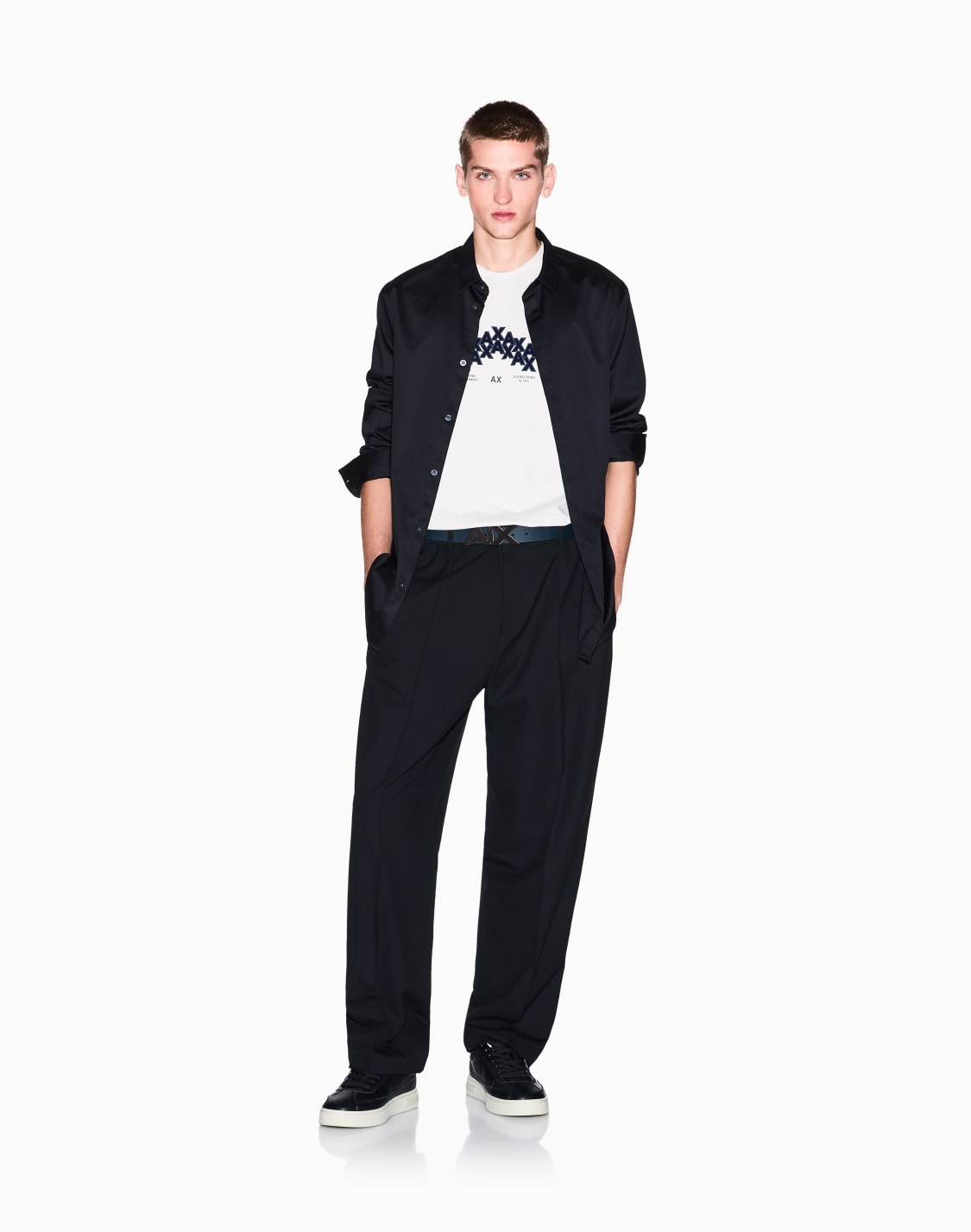 regular-fit-graphic-print-t-shirt-white--armani-exchange