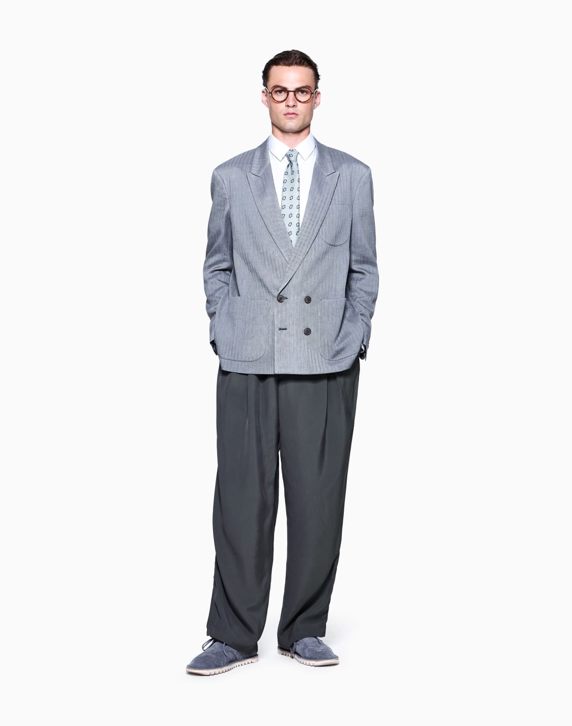 double-breasted-jacket-in-a-viscose-linen-and-silk-chevron-grey--giorgio-armani