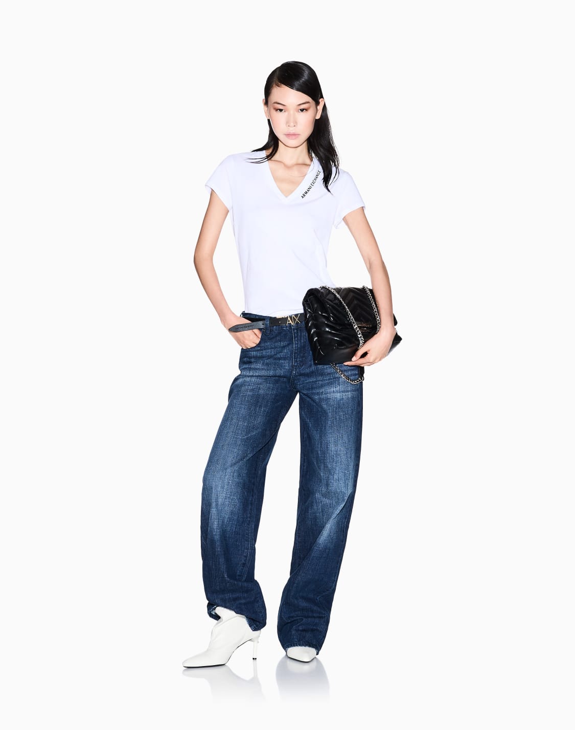 low-rise-relaxed-fit-shaded-jeans-blue--armani-exchange