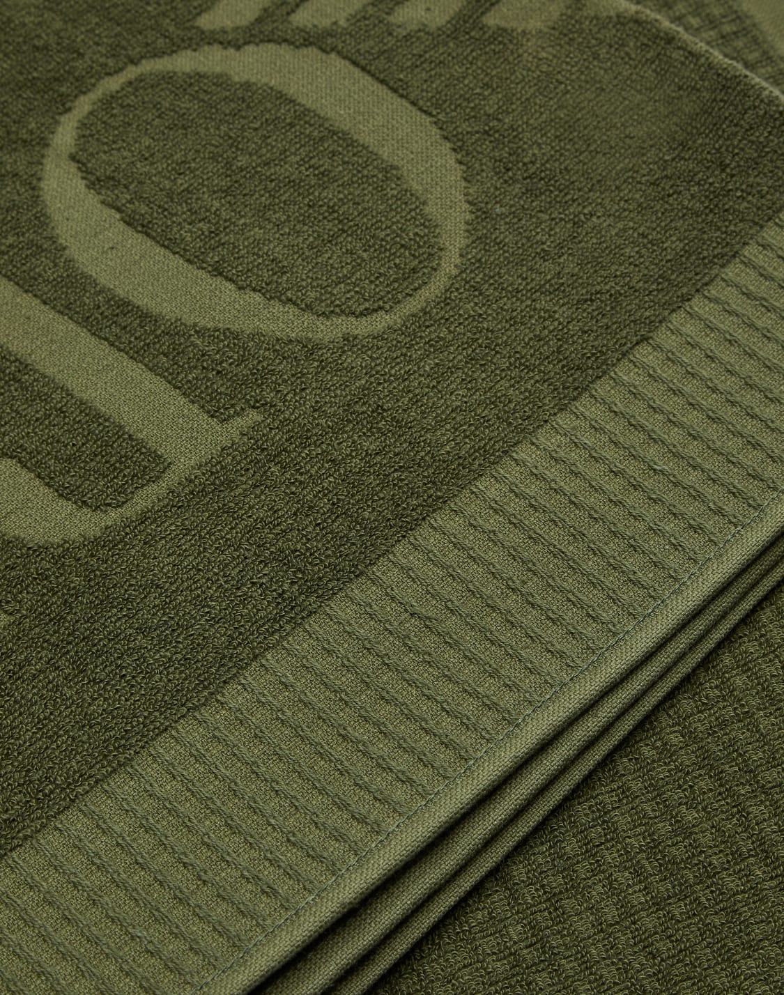 beachwear-accessories-green--emporio-armani