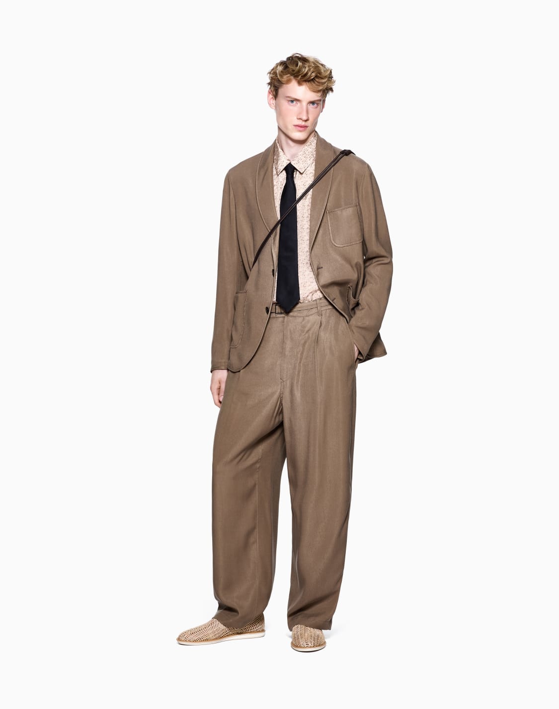 asv-single-breasted-jacket-in-cupro-basketweave-beige--giorgio-armani