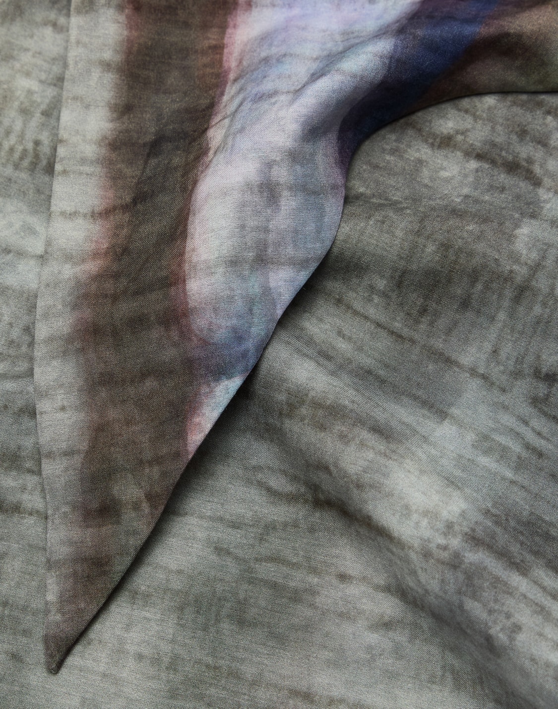 schals-hellblau--giorgio-armani