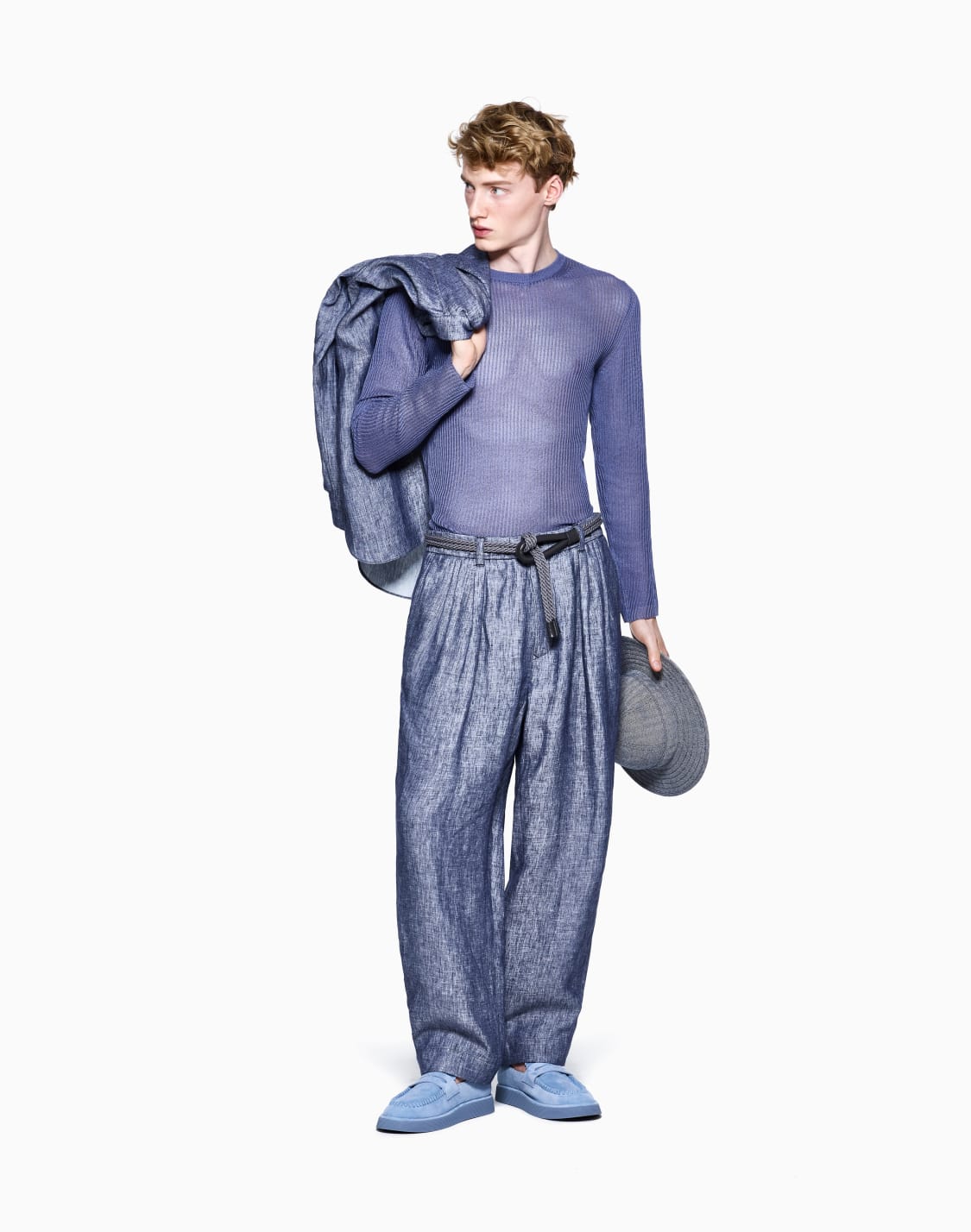 pantalon-pinces-en-toile-double-lin-chin-bleu-clair--giorgio-armani