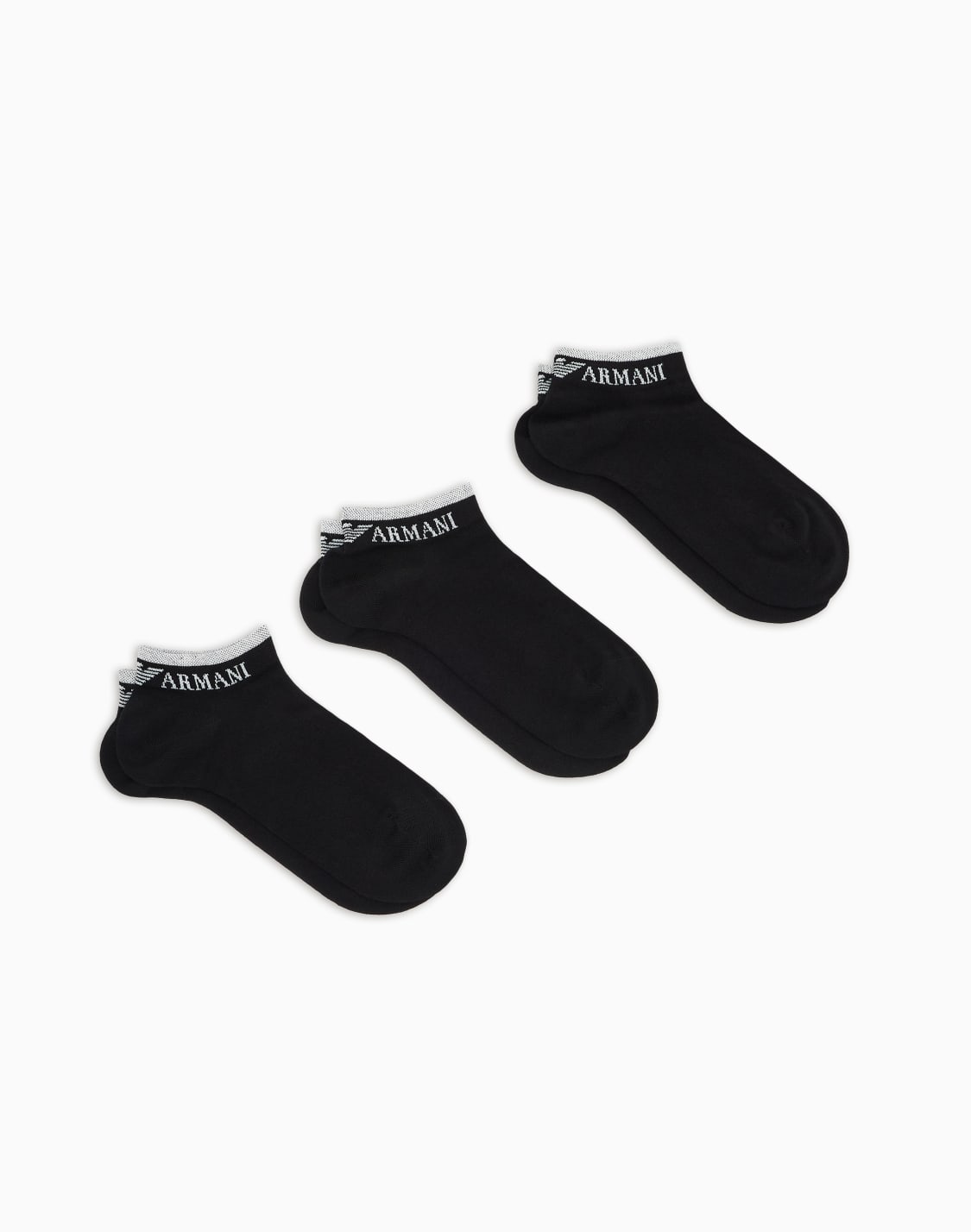 paquete-de-tres-calcetines-cortos-con-logotipo-en-tejido-jacquard-asv-negro--emporio-armani