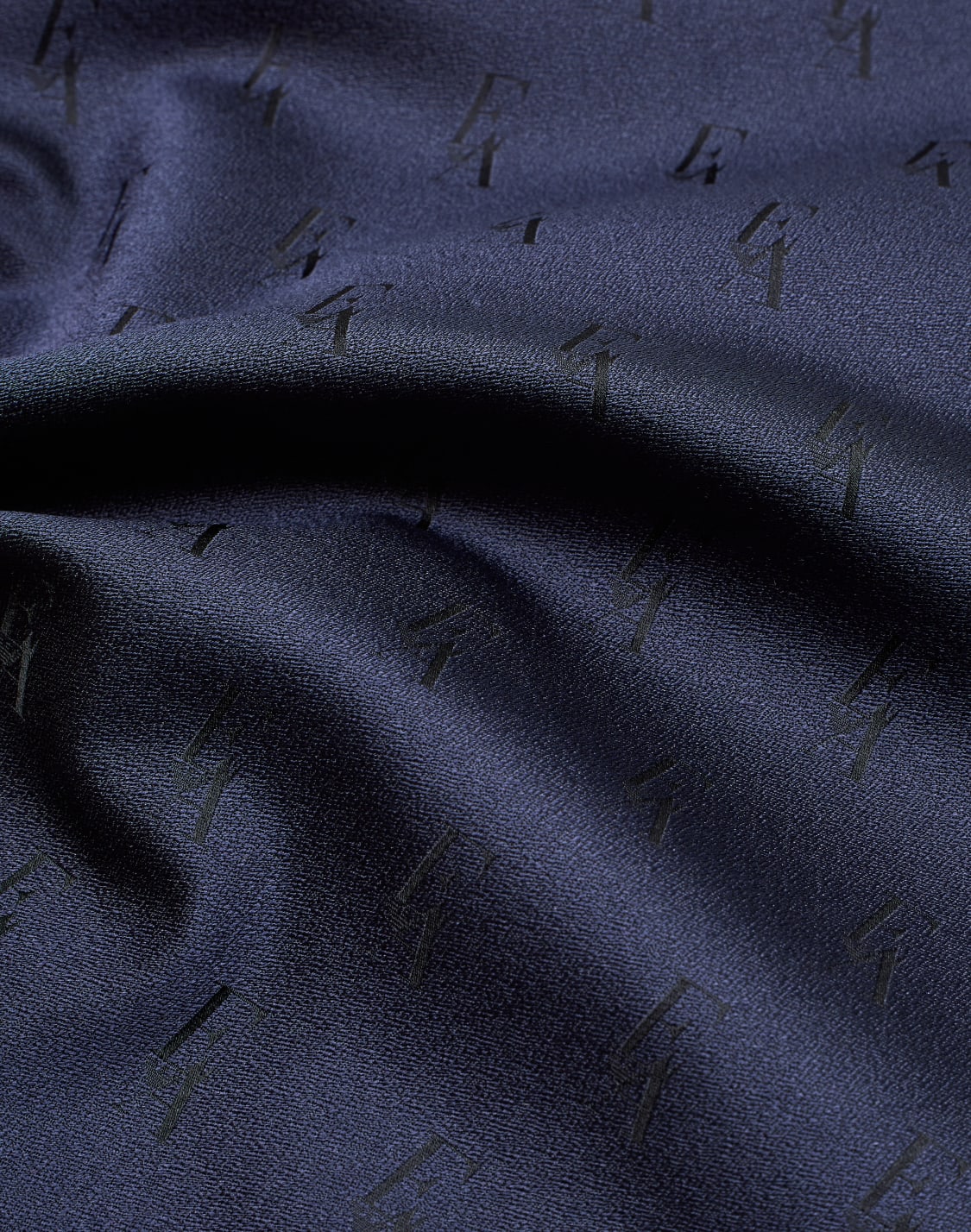 ポケットチフ-ピュアシルク-ジャカドeaロゴ-ネイビブル--emporio-armani