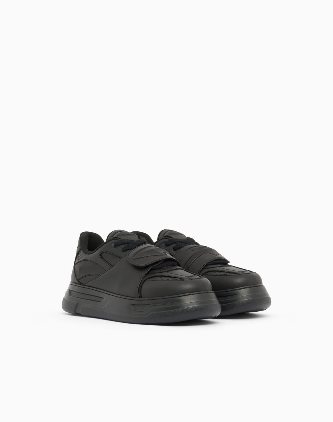 sneaker-schwarz--emporio-armani